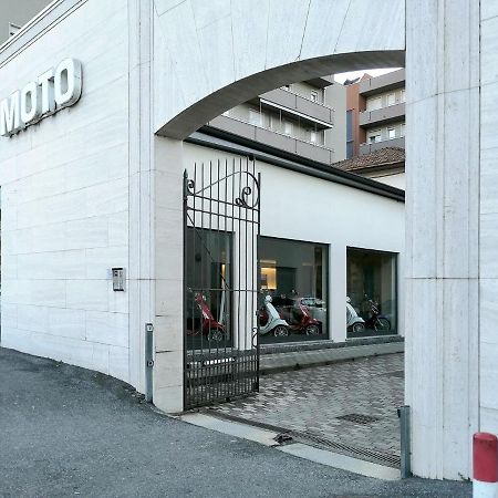 Appartamento Aida - Near The Center With Private Parking E Ac 科莫 外观 照片