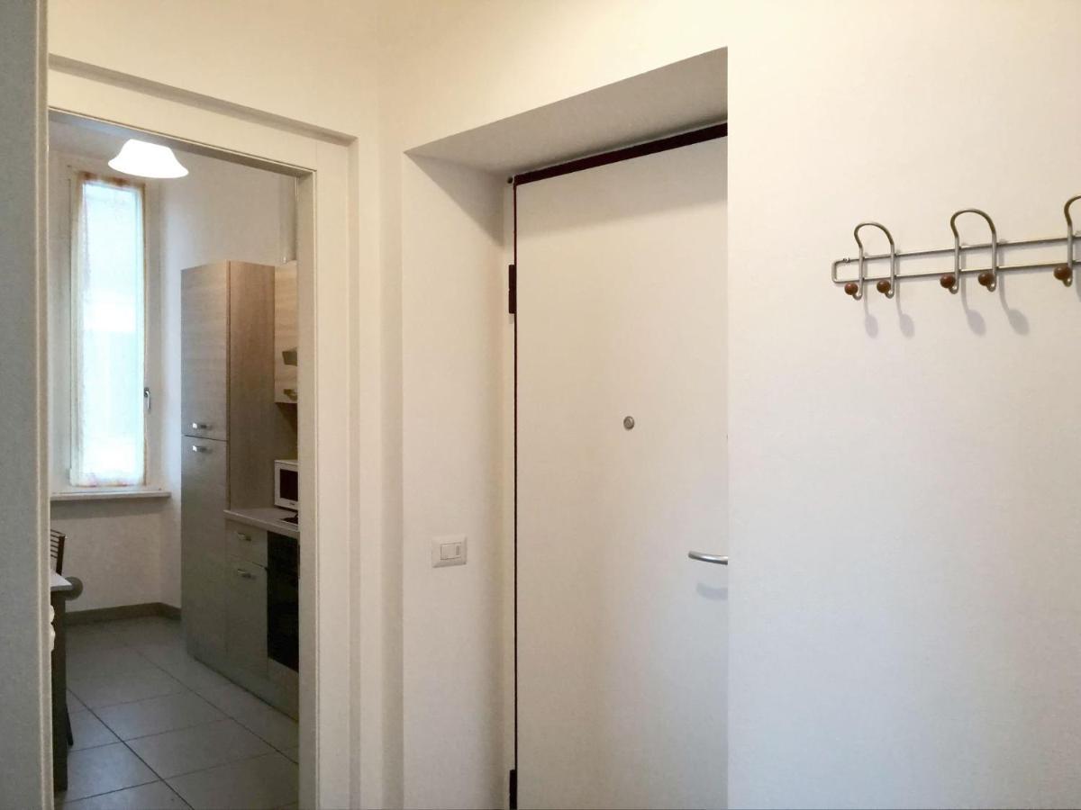 Appartamento Aida - Near The Center With Private Parking E Ac 科莫 外观 照片